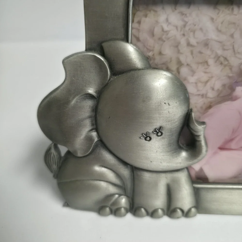 Vintage Fetco Metal Baby Picture Frame 4x6 Elephant Flower Silver Pewter Finish